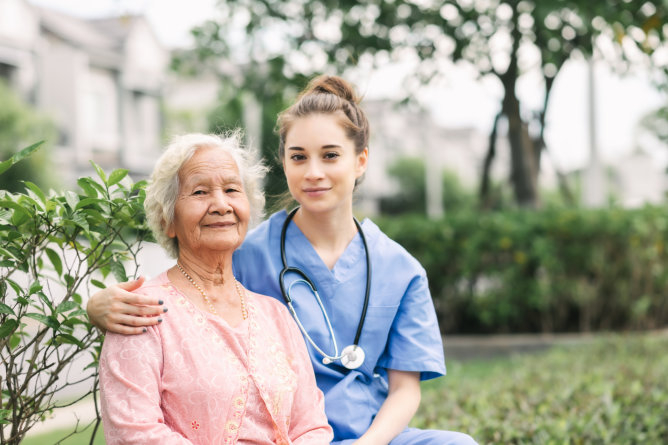 building-trust-in-in-home-caregivers